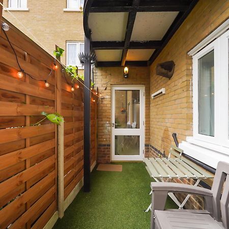 A Beautiful Stylish 2 Bedroom Apartment -City Of London Exterior photo